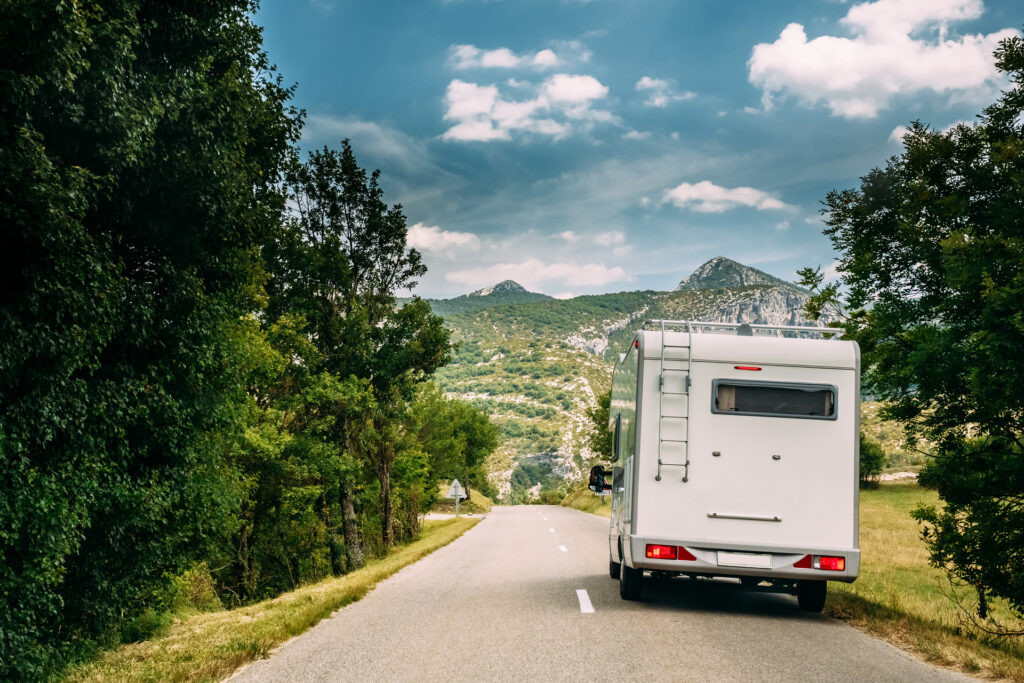 Een nieuwe caravan of camper kopen?